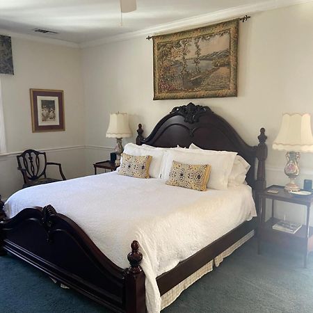 Springwood Inn Аннистон Экстерьер фото
