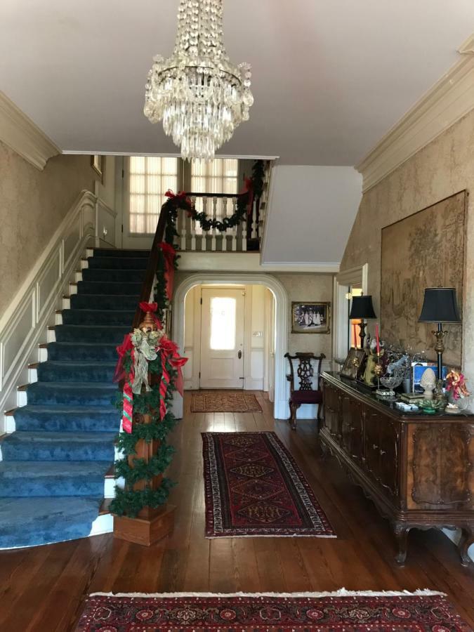 Springwood Inn Аннистон Экстерьер фото